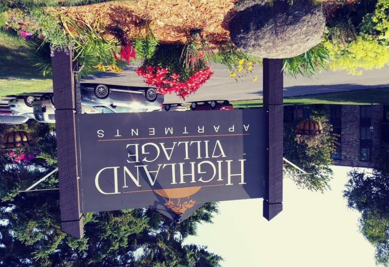 Photos Highland Village Apartments Duluth, MN